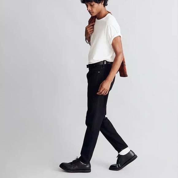 Madewell Mens Relaxed Taper Jeans in Black Wash 32/34 - Picture 2 of 9